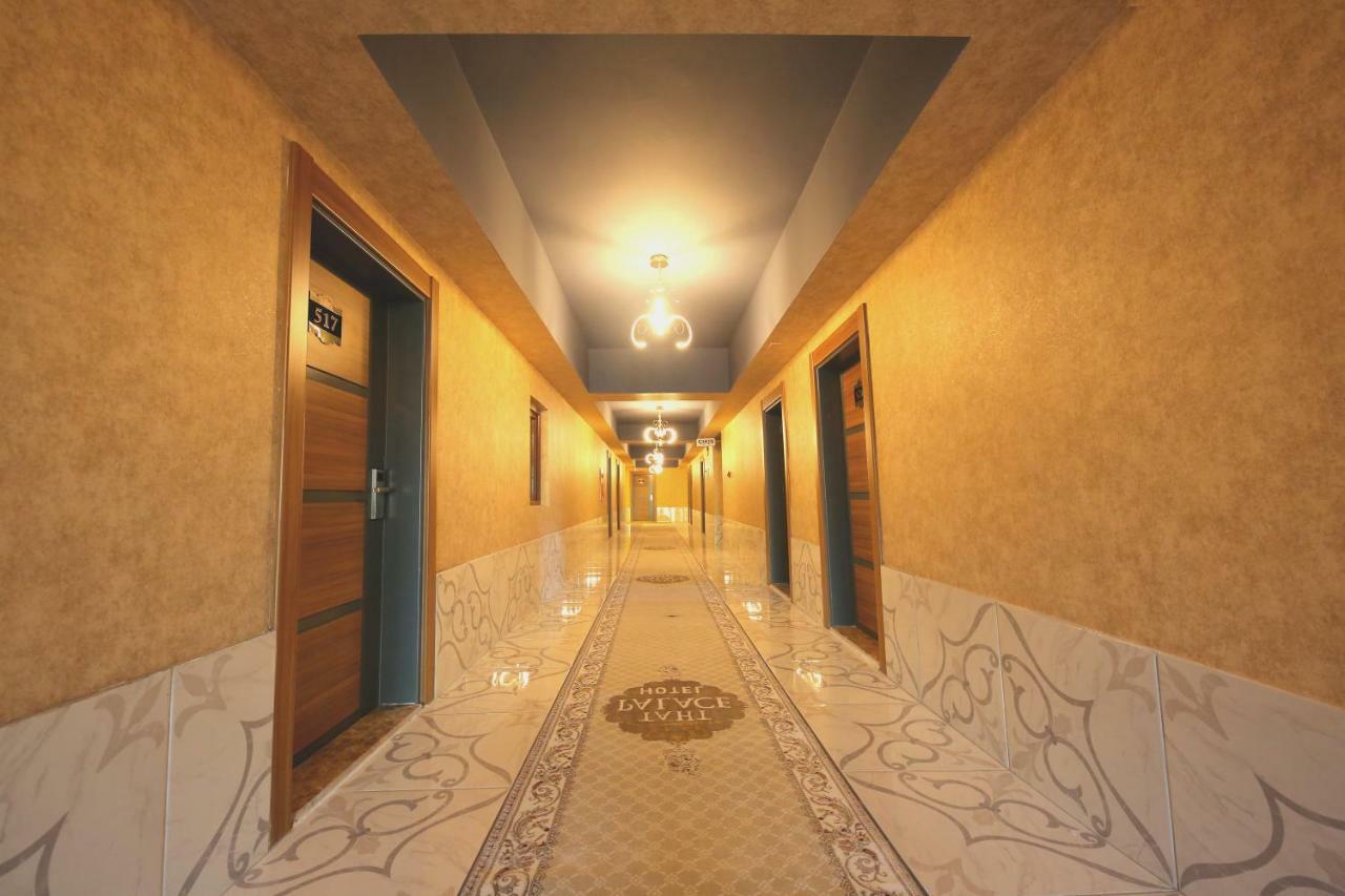 Taht Palace Hotel Wan Zewnętrze zdjęcie