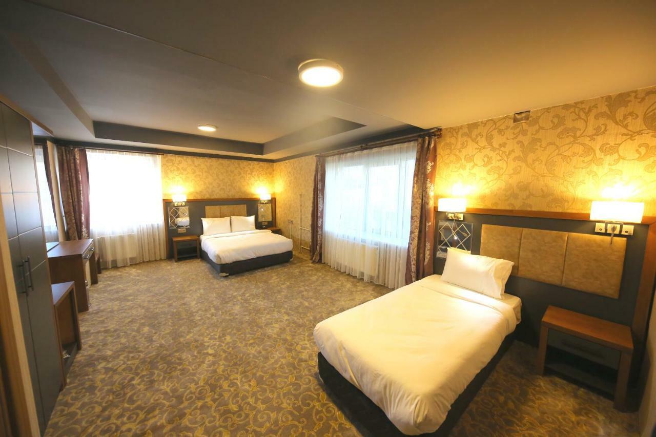 Taht Palace Hotel Wan Zewnętrze zdjęcie